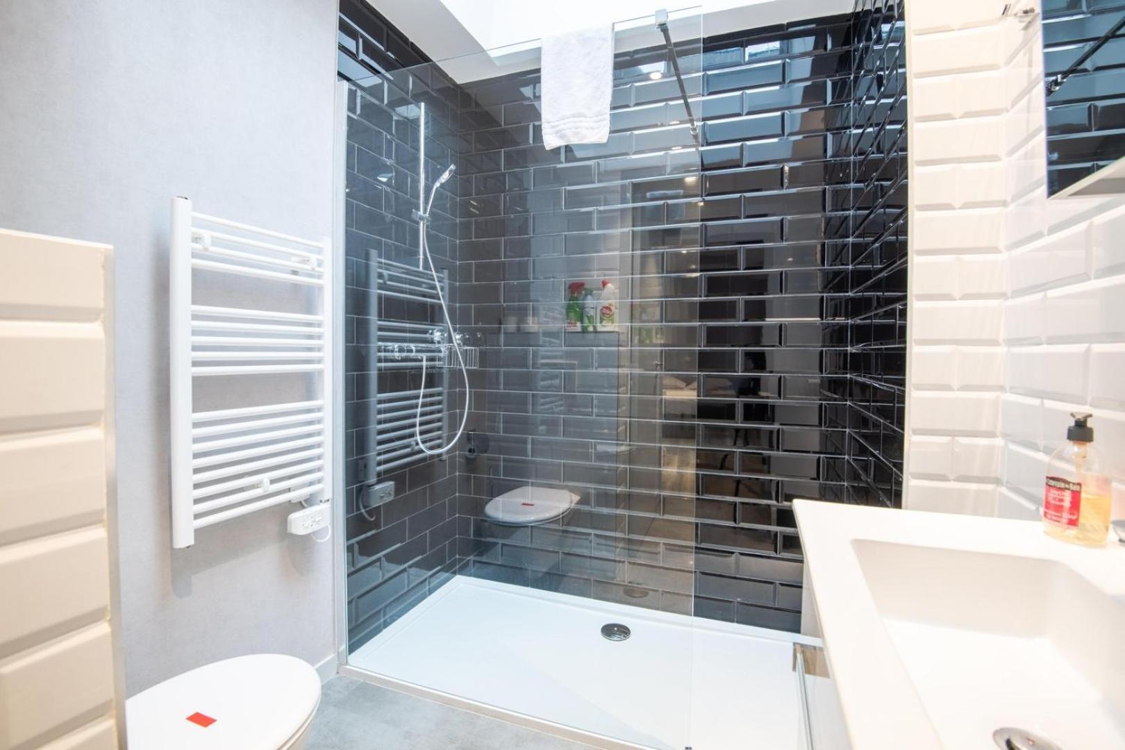 Charming Bright T2 Close To #Halles Tours Exterior photo